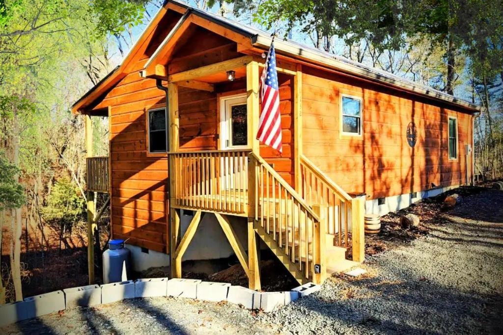New Serene, Fun & Comfy Cabin- Covered Deck, Grill, Arcade 墨菲 外观 照片